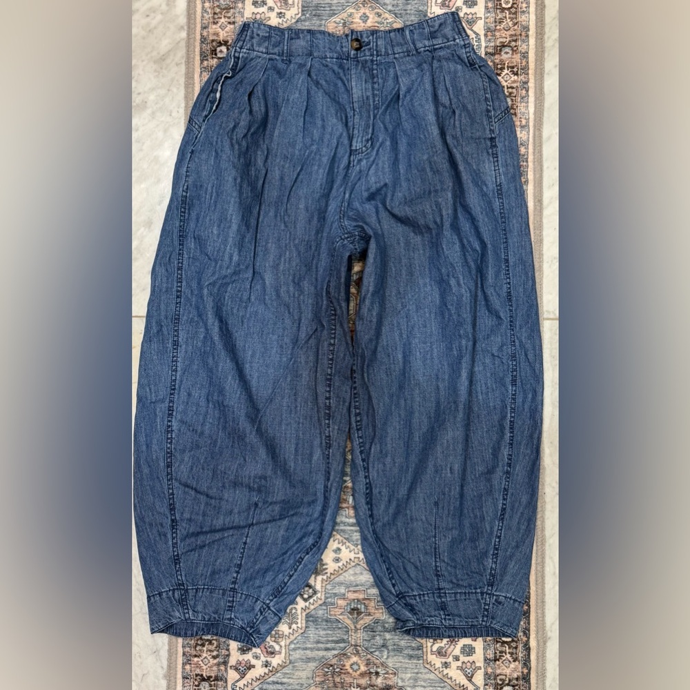 Aaron & Amber - Casual Blue Barrel Denim Pants